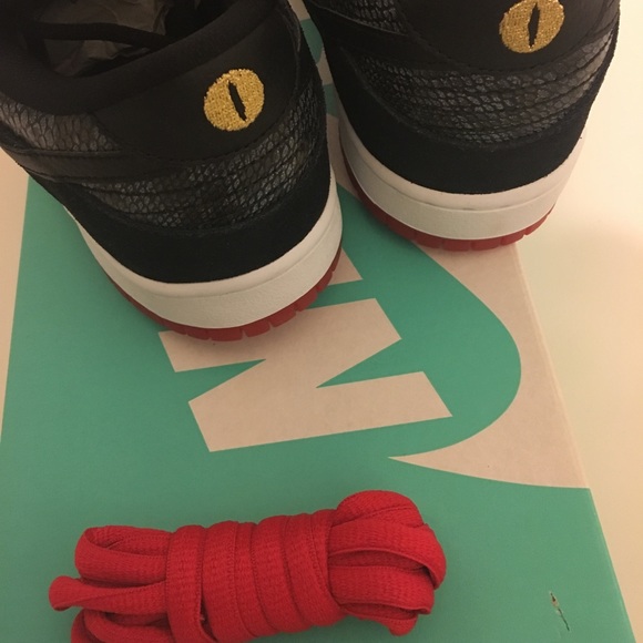 ❌SOLD❌Nike SB Dunk Low Snakeskin Sz 9 RARE 🔥🔥🔥 - Picture 3 of 7